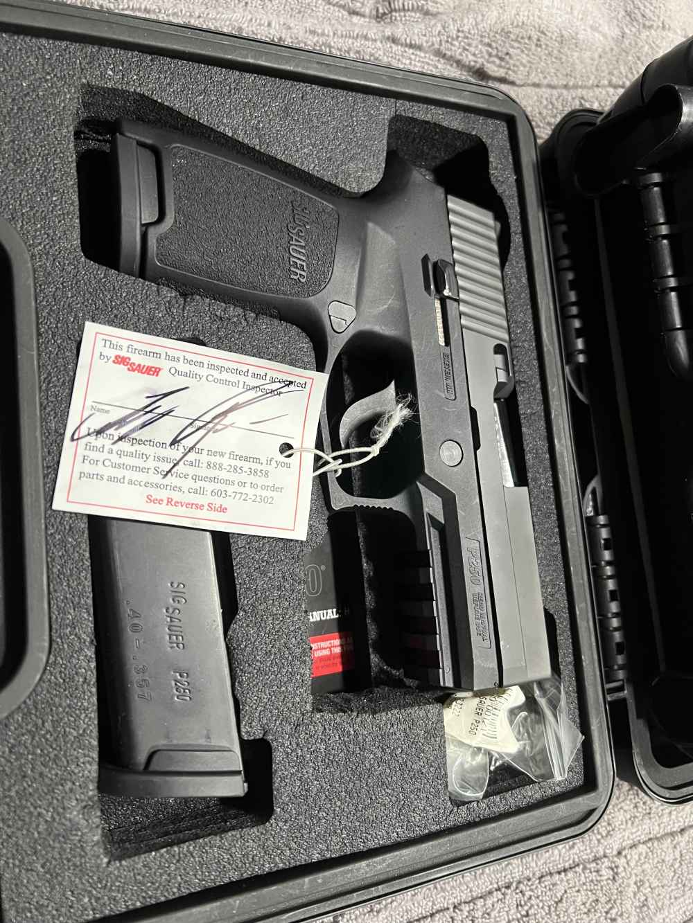 Sig 250 .40   With .45 conversion kit-img-6