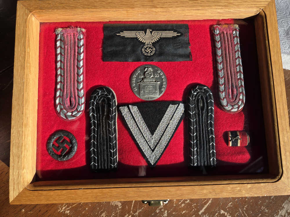 WW2 German SS 1933 Gautag Munchen badge, extra fine condition-img-14