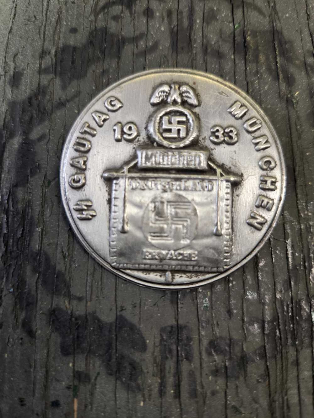 WW2 German SS 1933 Gautag Munchen badge, extra fine condition-img-10