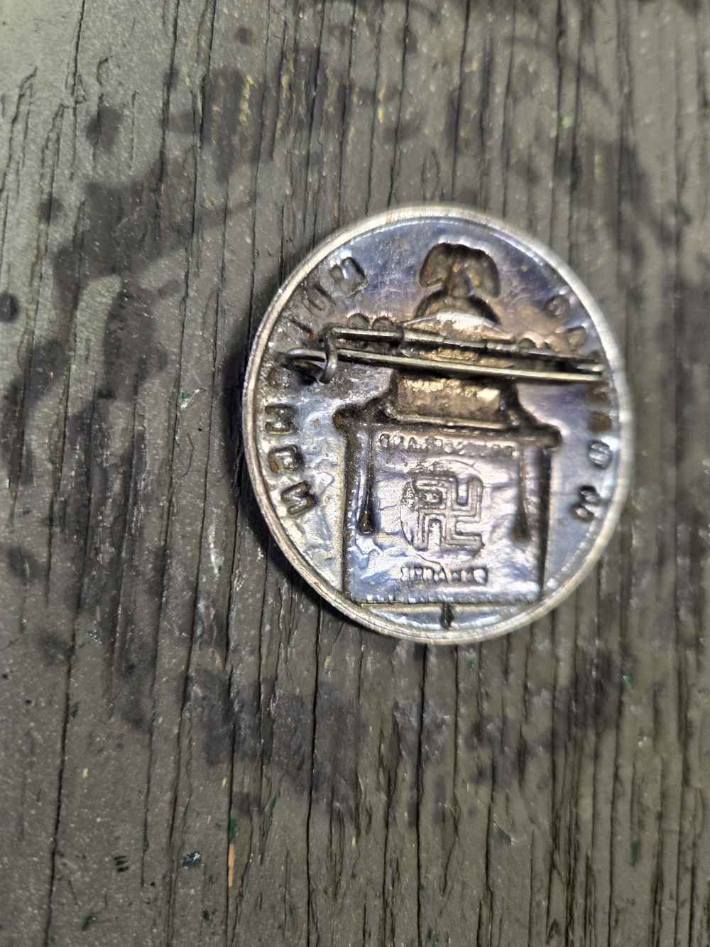 WW2 German SS 1933 Gautag Munchen badge, extra fine condition-img-6