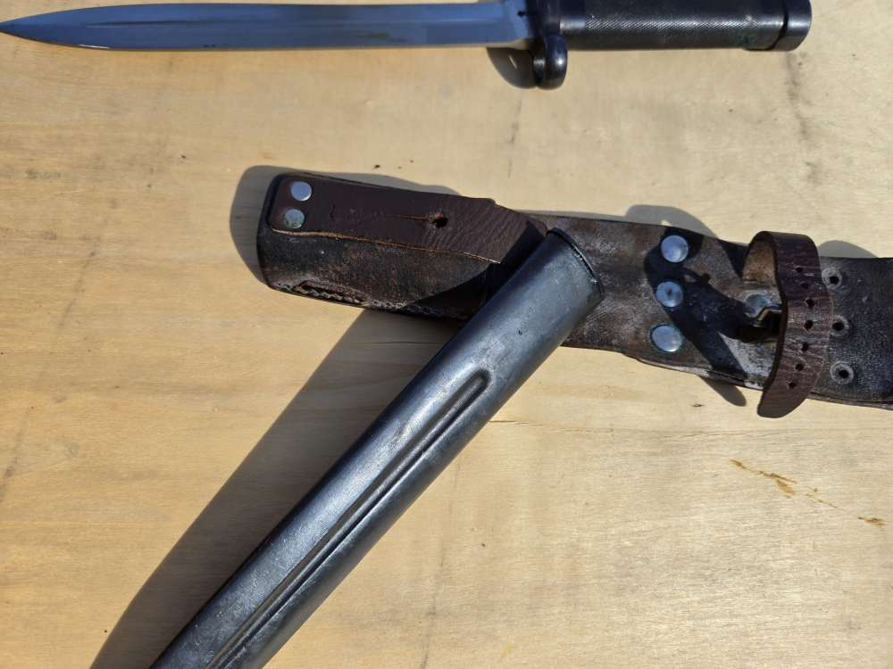 Swedish Military Mauser bayonet extra fine condition original frog-img-28