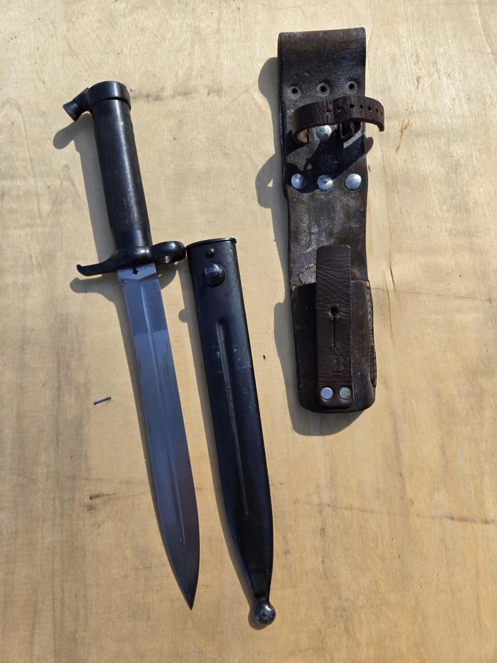 Swedish Military Mauser bayonet extra fine condition original frog-img-25