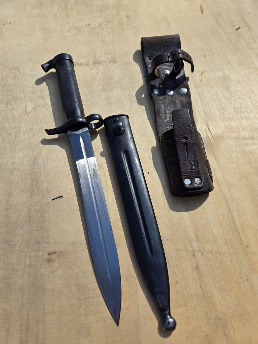 Swedish Military Mauser bayonet extra fine condition original frog-img-27