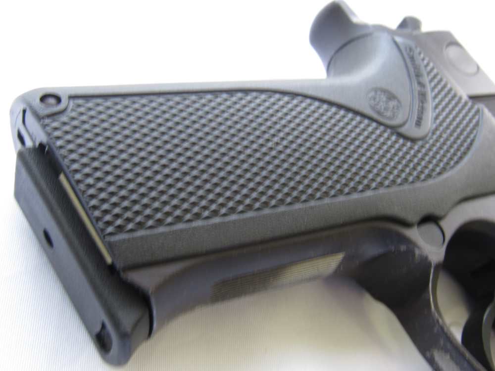 1994 Smith & Wesson 915 9mm $.01 Start No Reserve-img-13