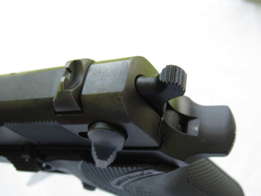 1994 Smith & Wesson 915 9mm $.01 Start No Reserve-img-10