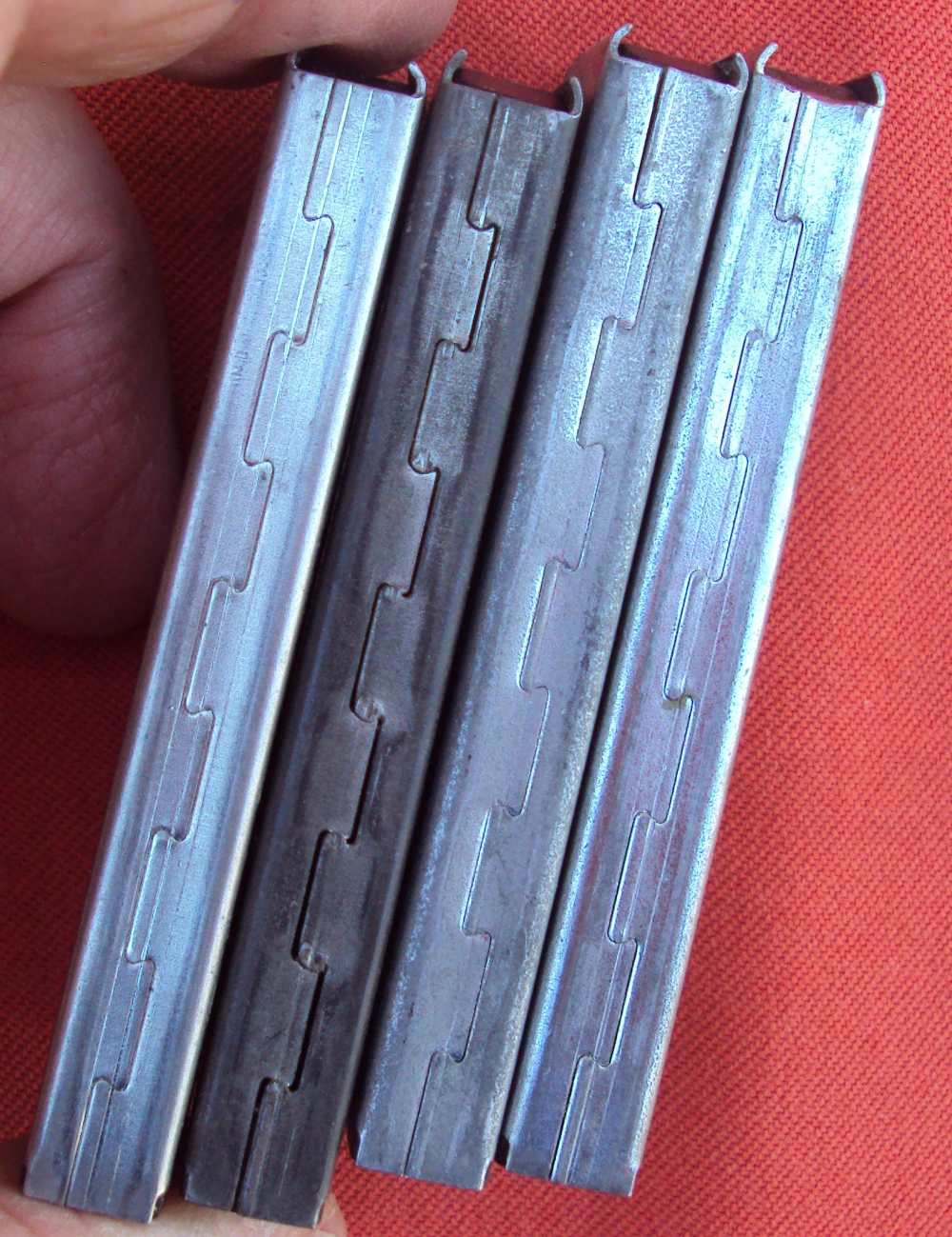 ONE Lorcin L-25 .25 ACP Factory Original Magazine-img-1