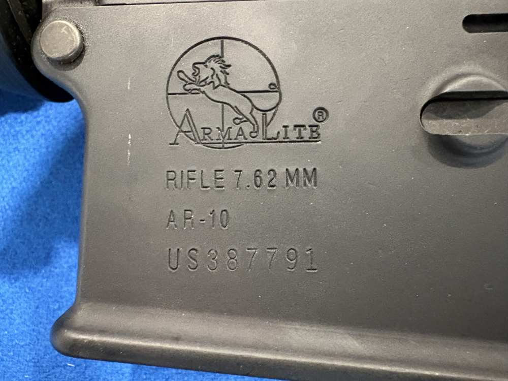 Armalite AR-10 | .308 / 7.62x51 | with 15 MAGS and Sig Romeo II Red Dot -img-11