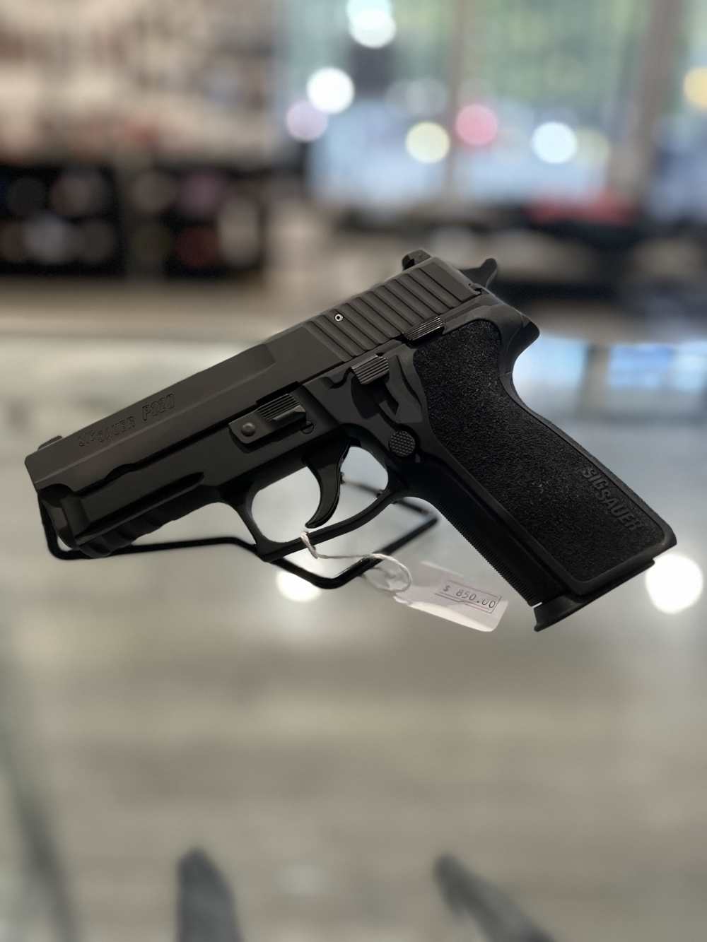 USED Sig Sauer P229 9MM 10+1 ORIGIONAL BOX -img-1