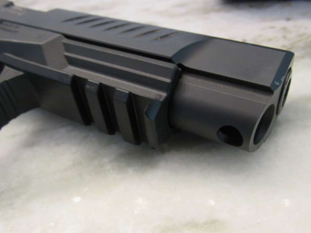 Walther Arms PPQ M2 9MM 4"Brl Night Sights w/3 Mags in Box No Reserve-img-19