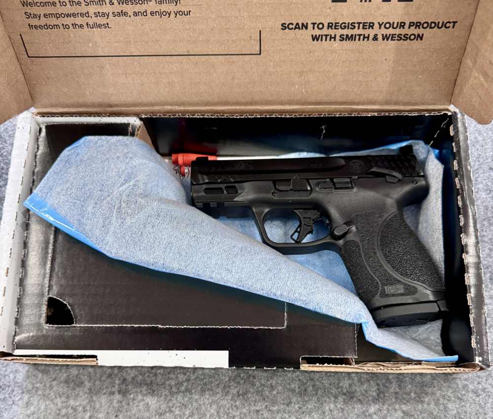 Smith & Wesson M&P 9 Compact M2 9MM-img-2