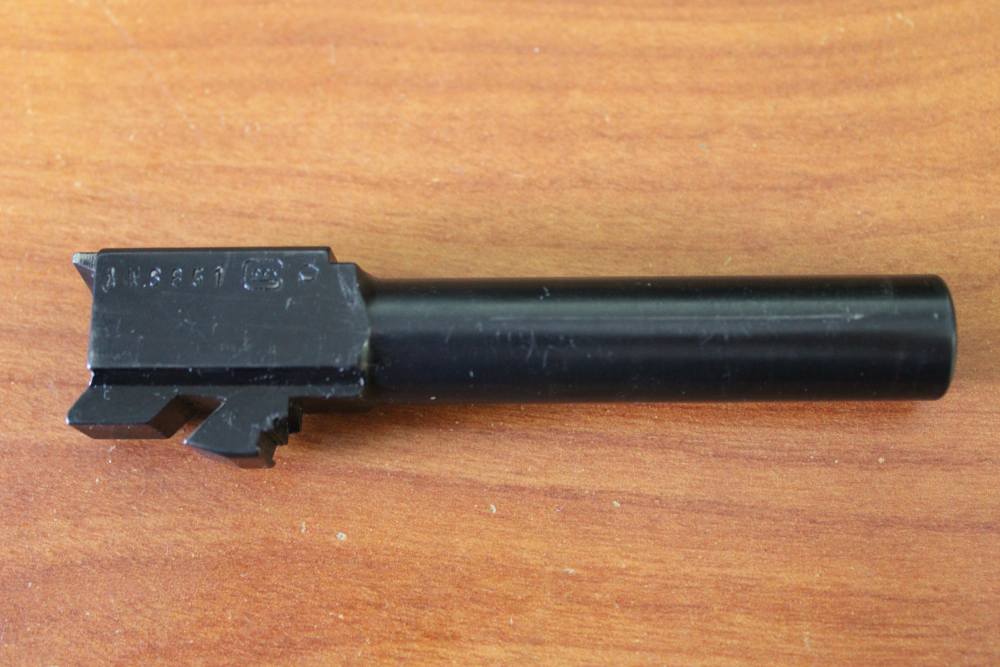 Glock 23 Gen 3 .40 S&W W/ 2 Extra Barrels & Lasermax Guide Rod-img-24