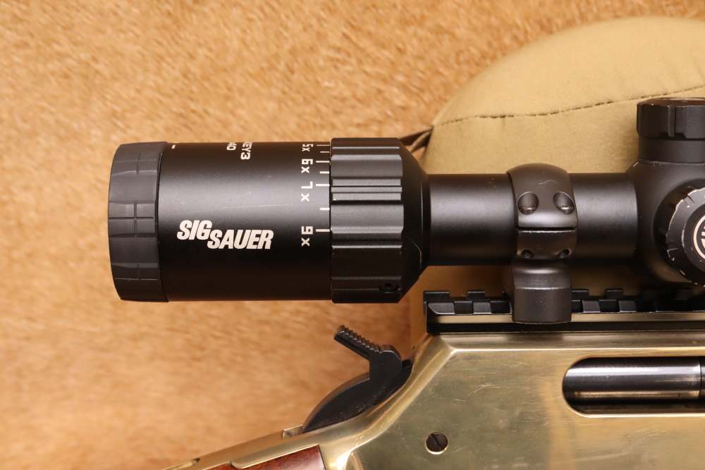 Henry H010B Big Boy .45-70 22" Brass and Blued Lever-Action Rifle w/ Scope-img-4