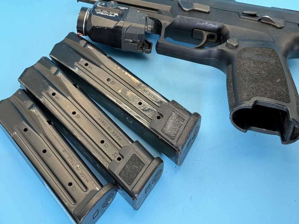Sig Sauer M17 9MM Optics Ready Streamlight XLR-7X Light-img-12