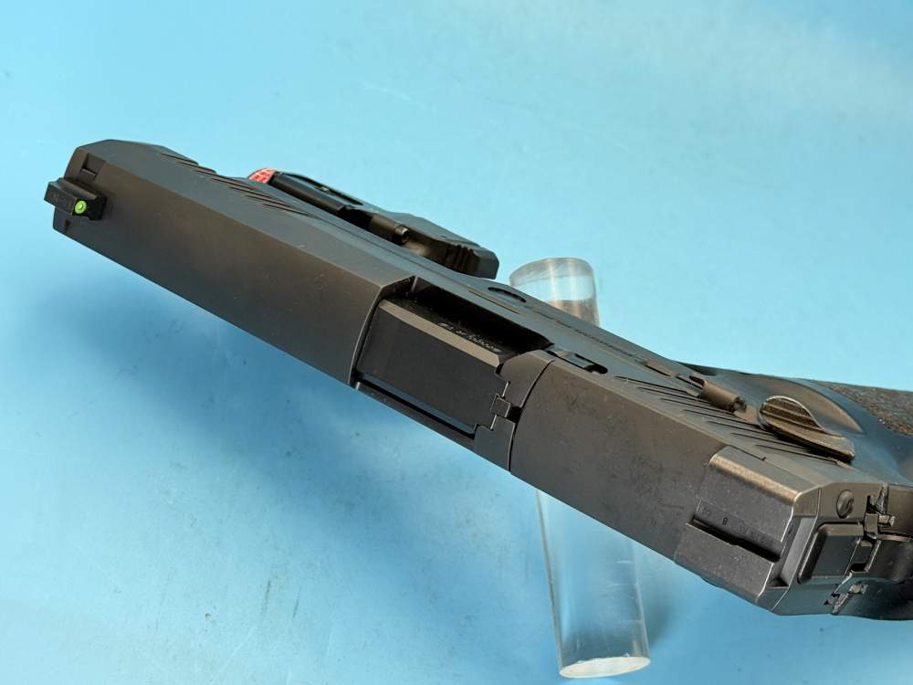 Sig Sauer M17 9MM Optics Ready Streamlight XLR-7X Light-img-9