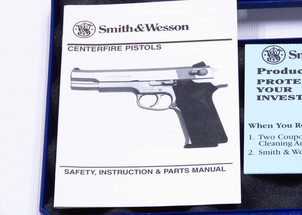 UNCOMMON & BEAUTIFUL S&W Cheifs Special CS9 9MM W/ Gorgeous Wood MINT Semi-img-41