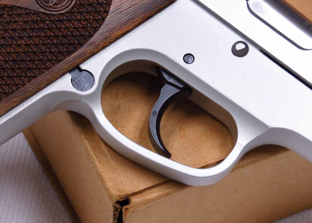 UNCOMMON & BEAUTIFUL S&W Cheifs Special CS9 9MM W/ Gorgeous Wood MINT Semi-img-13