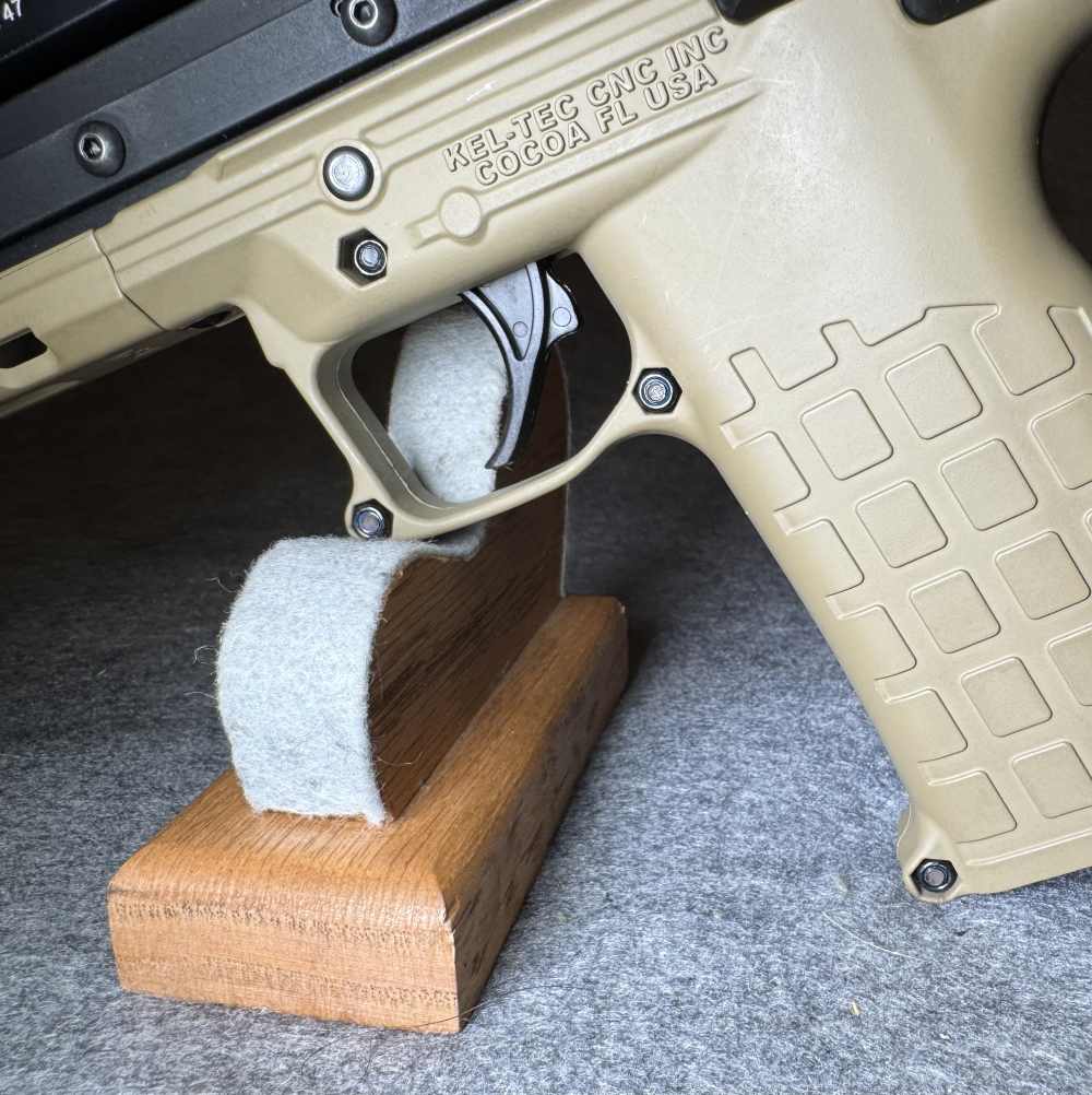 KEL-TEC CP33 22LR Pistol with Optic and Threaded Barrel-img-4