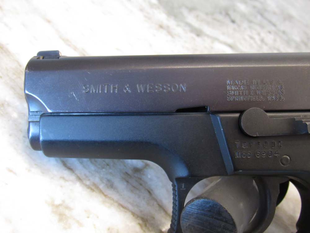 1989 Pre-Ban Smith & Wesson 6904 $.01 Start No Resv 9mm-img-1