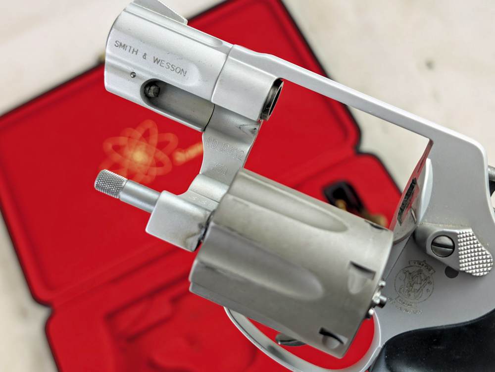 1999 Smith & Wesson 331 2" 32 H&R Mag Scandium Titanium AirLite Sc S&W-img-6