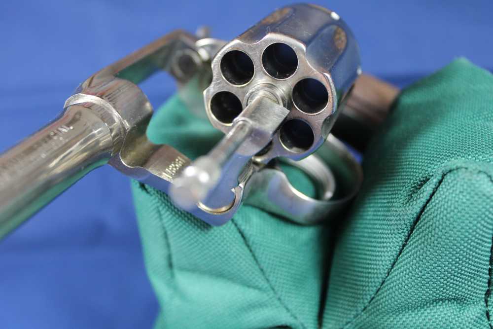 Colt Detective Spl, cal 38 Spl, rare 3” barrel, rare nickel, made 1970, C&R-img-29
