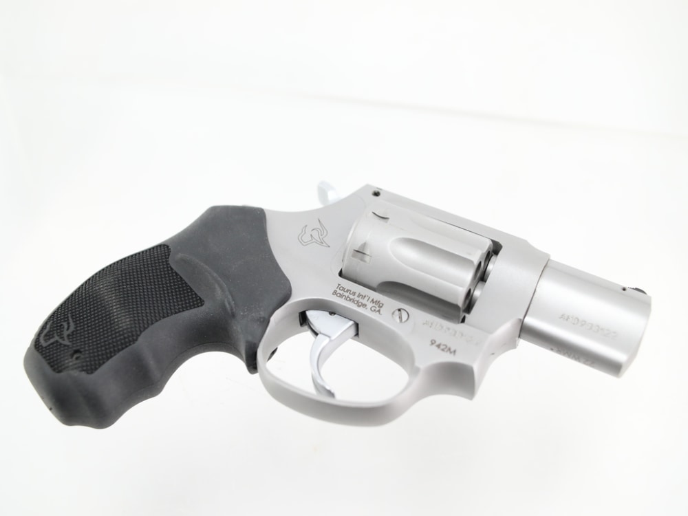Taurus Firearms 942 22MAG Revolver - .22 WMR - USED-img-6