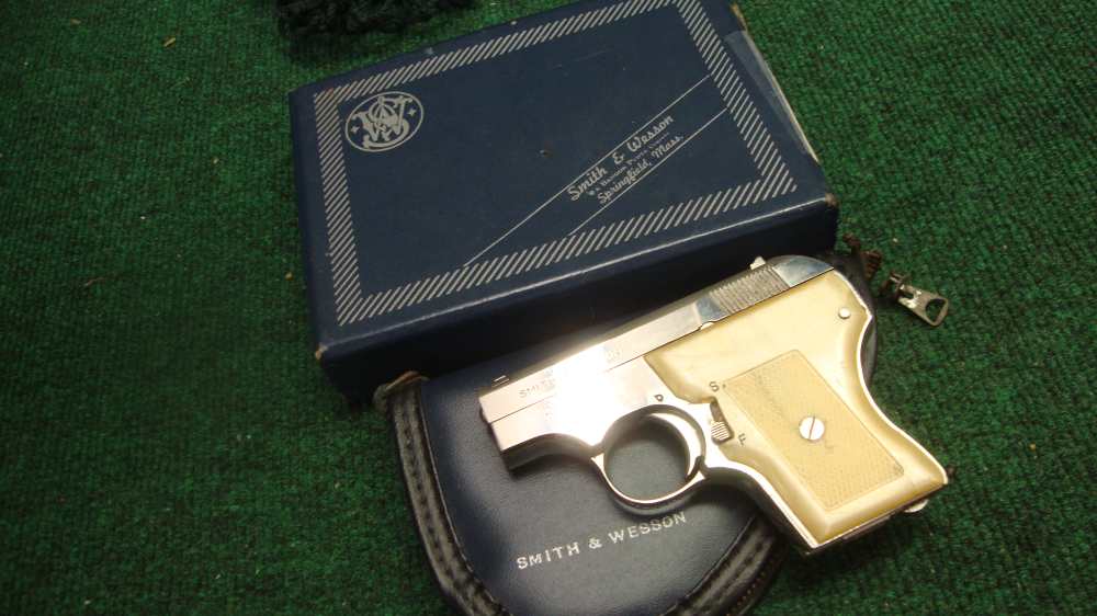 Smith & Wesson Model 61 Escort 22LR with orig box-img-0