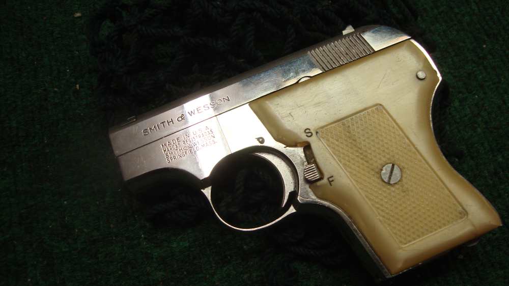 Smith & Wesson Model 61 Escort 22LR with orig box-img-2