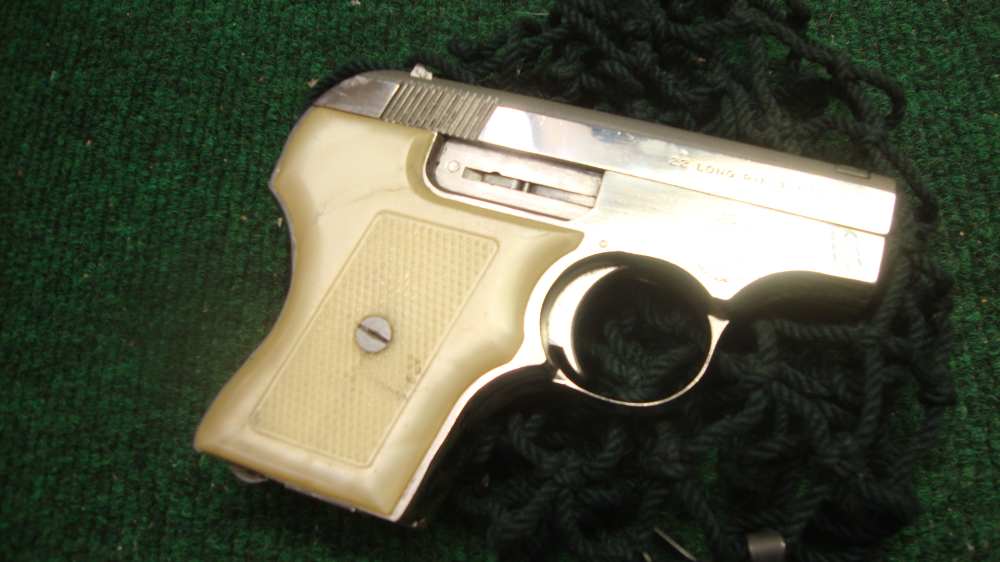 Smith & Wesson Model 61 Escort 22LR with orig box-img-1