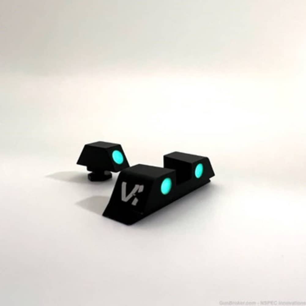 Green Night Sights Compatible with Glock 17 19 20 21 22-img-0