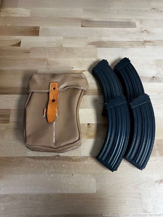 (4) VZ-58 Magazines W/Leather Pouch Excellent To LN-img-0
