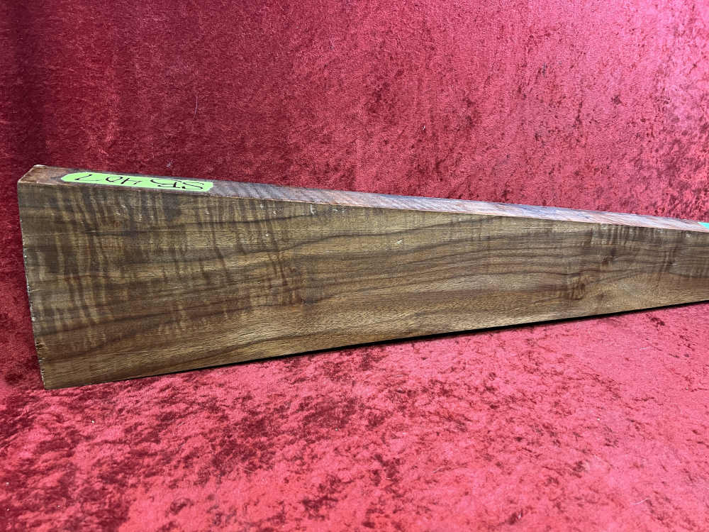 High-Grade English Claro Walnut Stock Blank Bold Grain for Custom Rifle-img-1