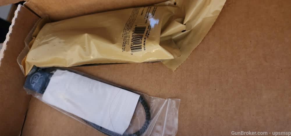 Sale New, Unfired, Rare Colt LE6900 Light carbine CIRCA 2013-img-10