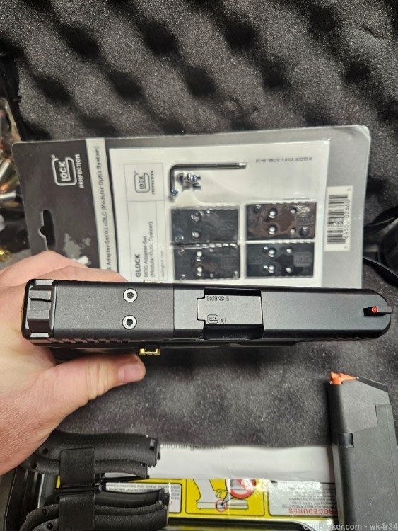 Discontinied G19 Gen 5,  cowitness sights and Tyrant Tactical Controls -img-5