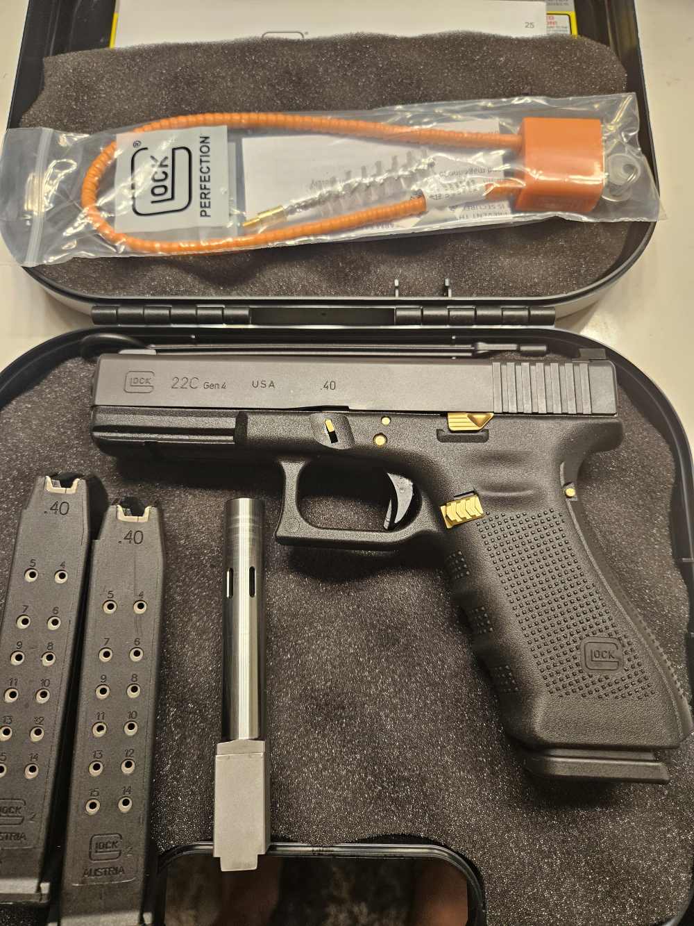 Rare Glock 22C 40SW with .357 Sig, Combo G22 G31-img-0