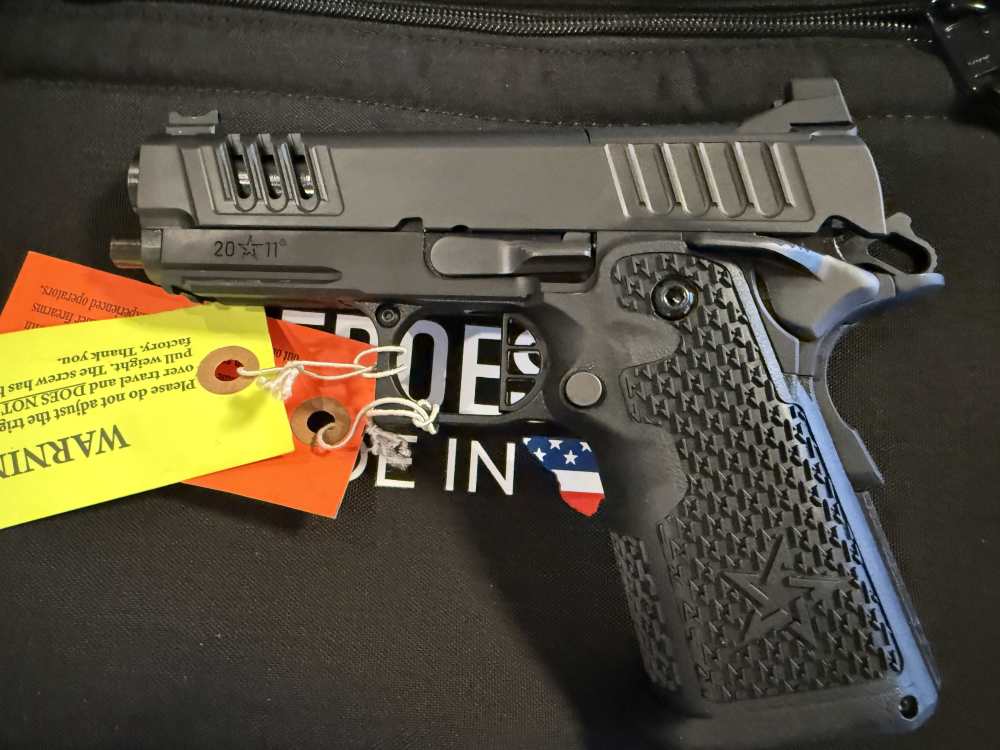 Staccato C2 w/ flat aluminum trigger (Like New). -img-2