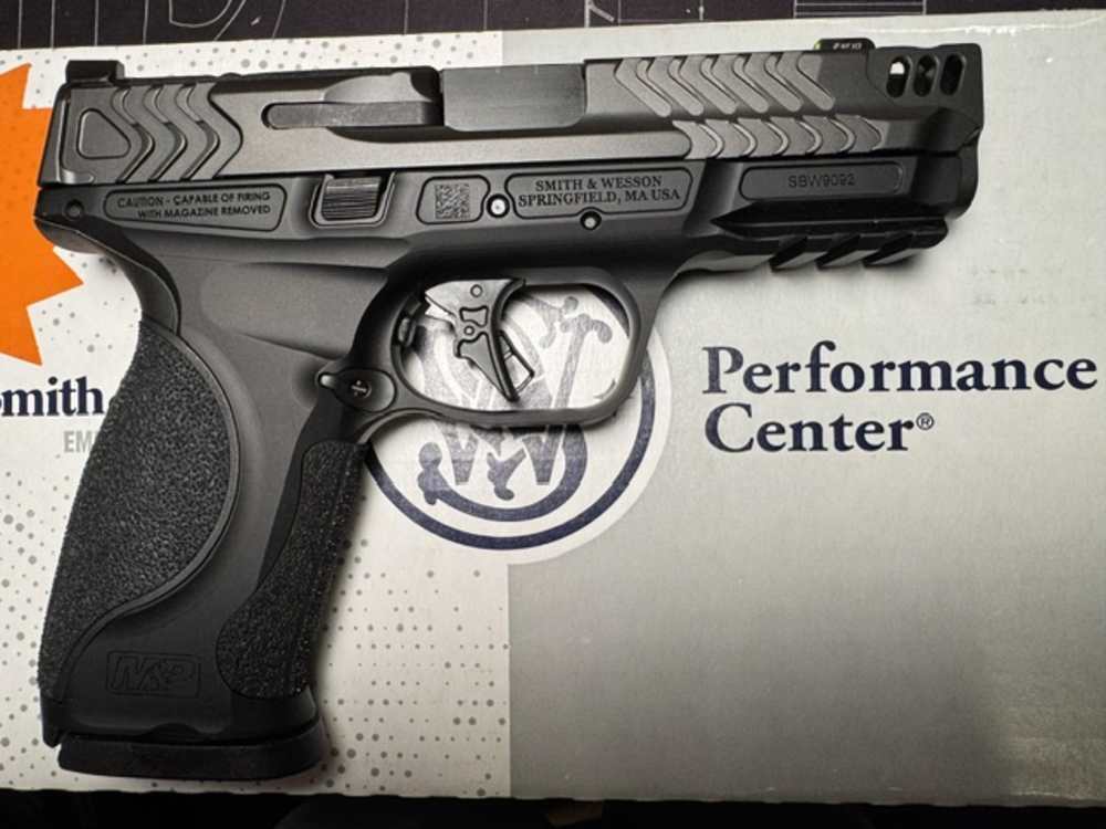 NIB M&P M2.0 Performance Center Compact Metal Carry Comp-img-2