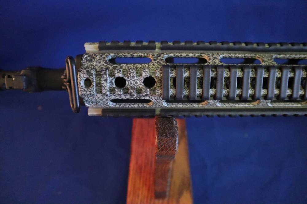 Bushmaster xm15 e2s snake skin factory finish in 98% minty condition -img-40