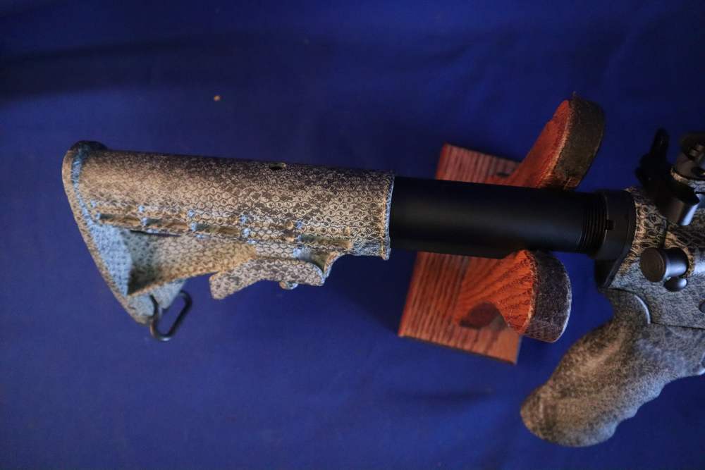 Bushmaster xm15 e2s snake skin factory finish in 98% minty condition -img-9
