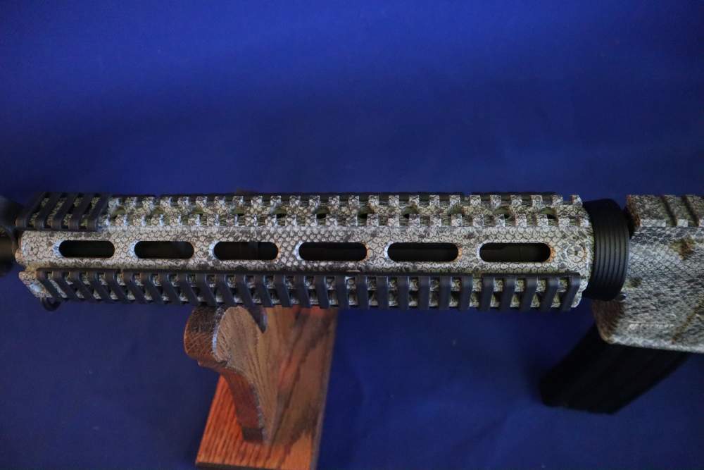 Bushmaster xm15 e2s snake skin factory finish in 98% minty condition -img-17