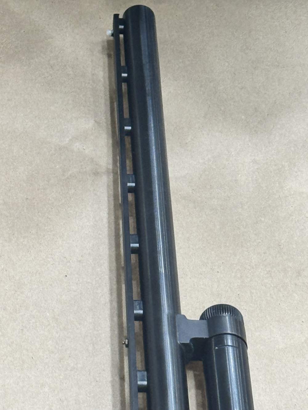 Mossberg 500C 20 ga Pump Shotgin GOLD TRIGGER 26" barrel -img-6