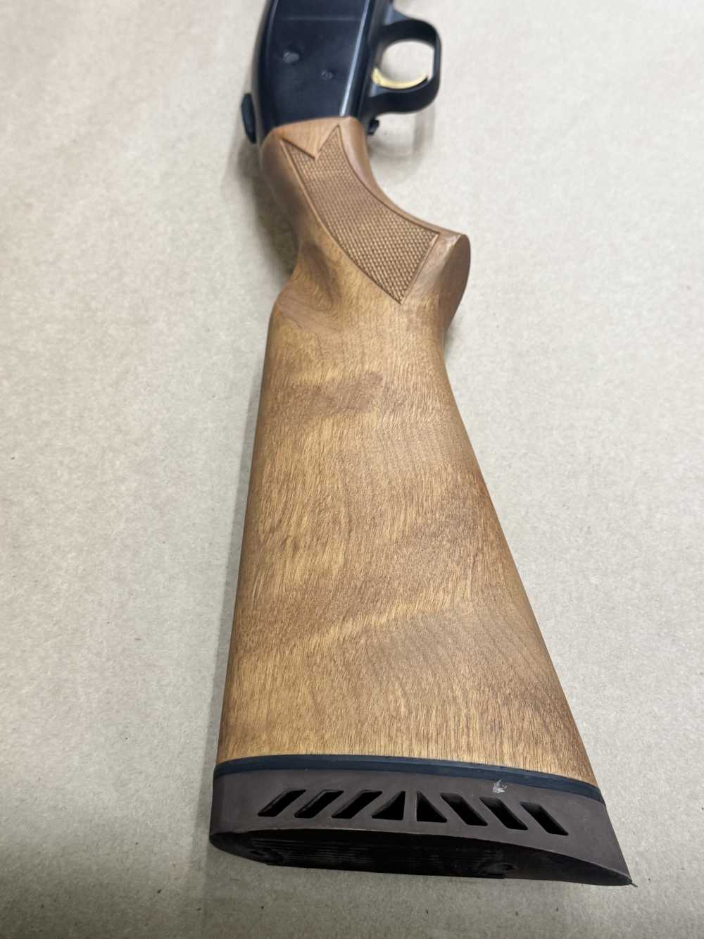 Mossberg 500C 20 ga Pump Shotgin GOLD TRIGGER 26" barrel -img-7