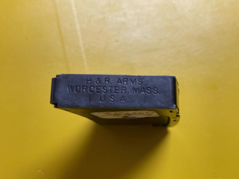 H&R MODEL 865-866 MAGAZINE-img-0
