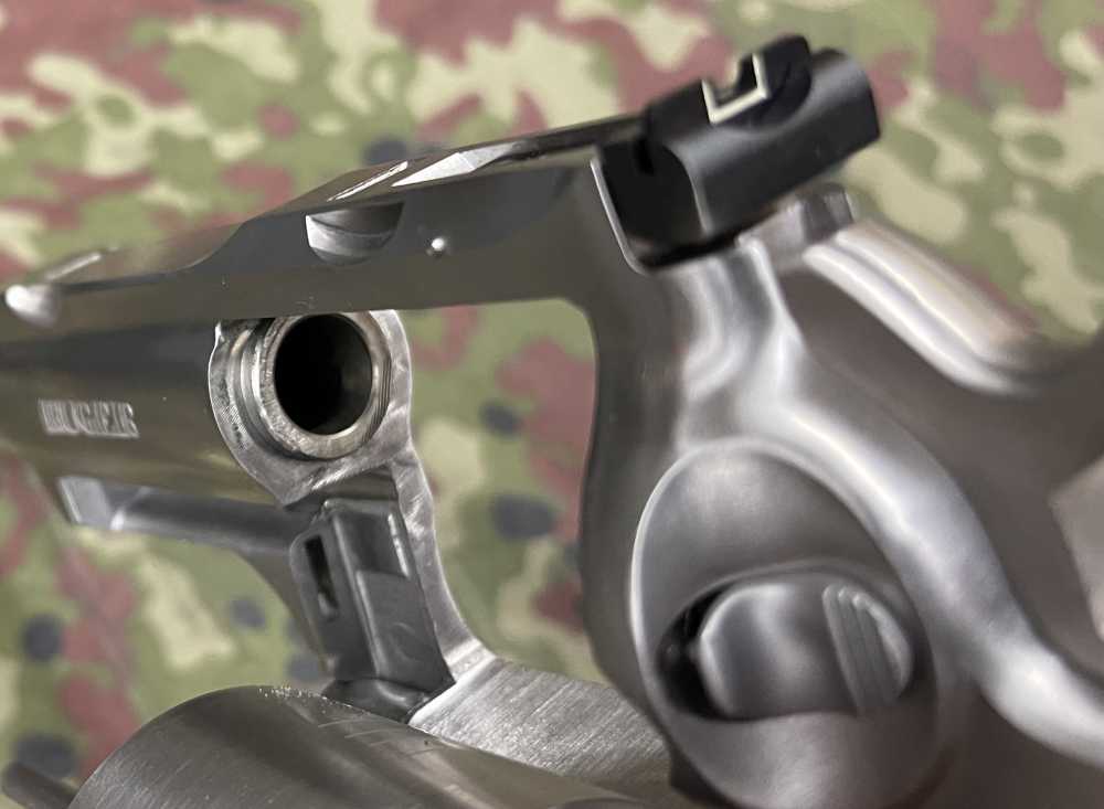 Ruger Super Redhawk 454 Casull 7 Inch Barrel Looks New in Box Stainless-img-6