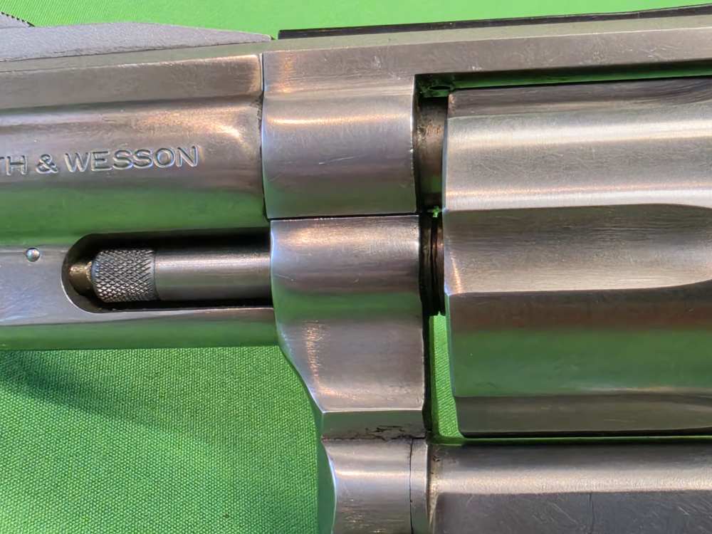 Smith & Wesson Model 66-3 Combat Magnum - .357 Mag - 2.5" Snub Nose-img-3