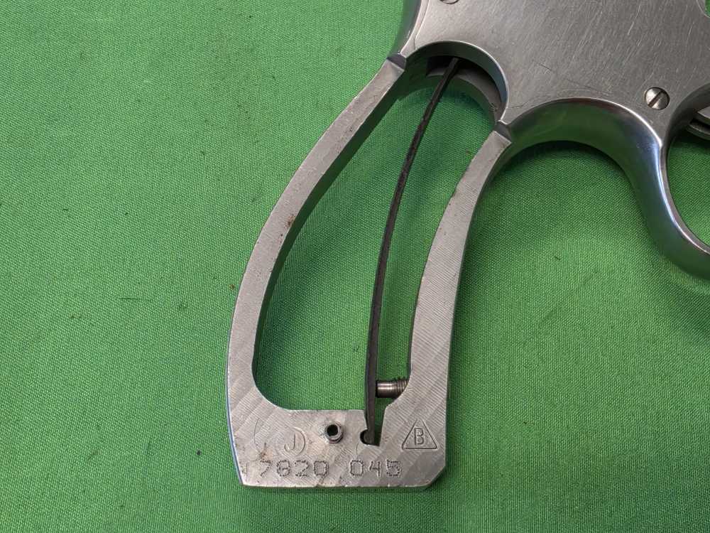 Smith & Wesson Model 66-3 Combat Magnum - .357 Mag - 2.5" Snub Nose-img-39