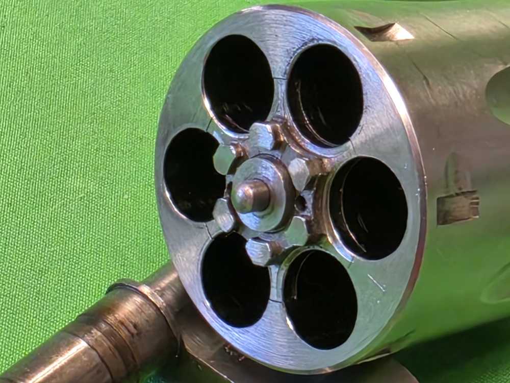 Smith & Wesson Model 66-3 Combat Magnum - .357 Mag - 2.5" Snub Nose-img-42