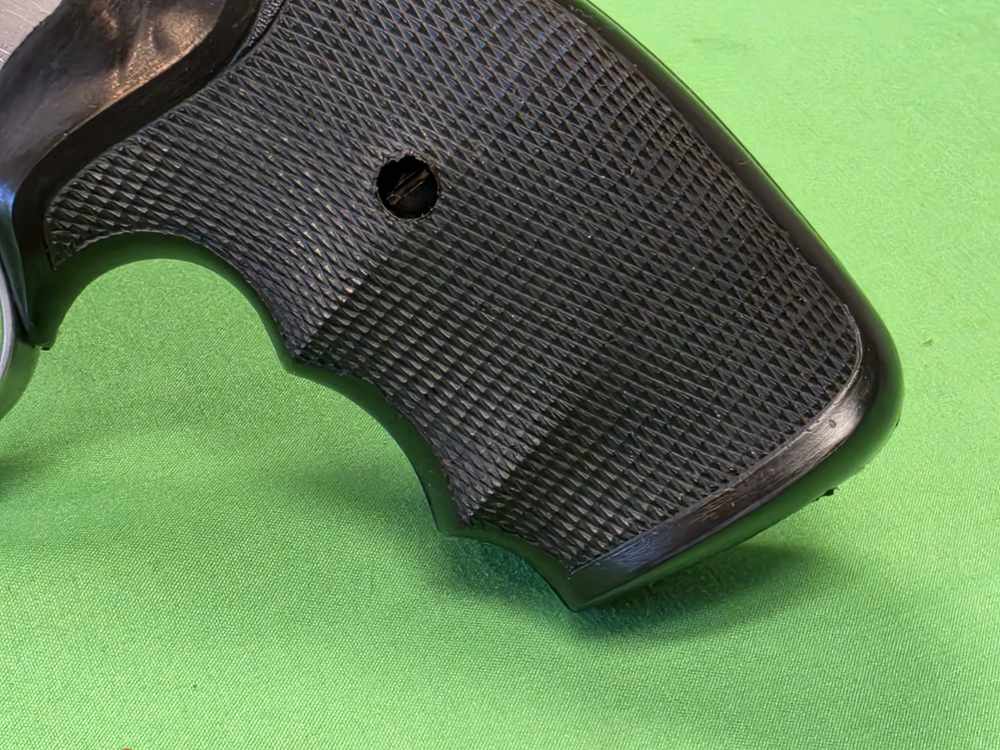 Smith & Wesson Model 66-3 Combat Magnum - .357 Mag - 2.5" Snub Nose-img-7
