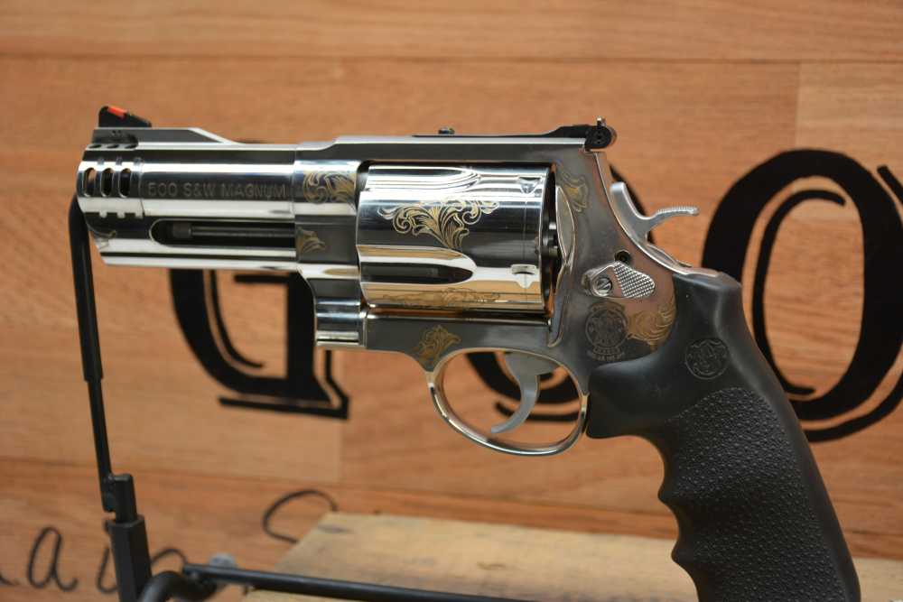 Smith & Wesson 500. 500 S&W. Custom engraved-img-4