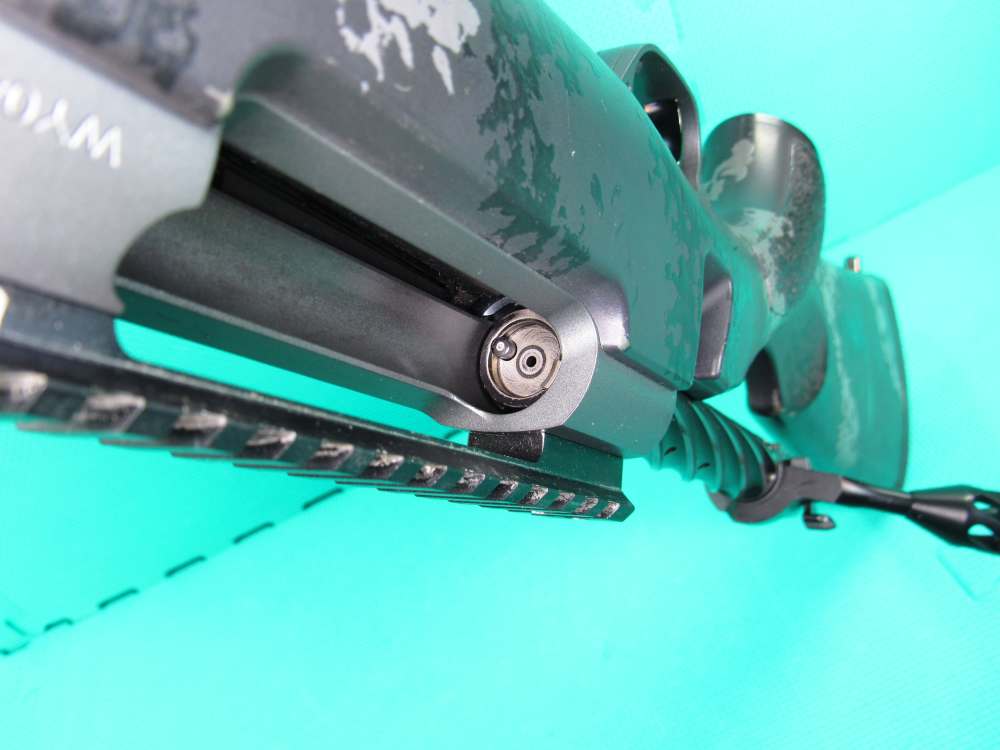 Weatherby Mark V Live Wild Carbon 28 Nosler Gray 26” Bolt Action Very Nice!-img-45