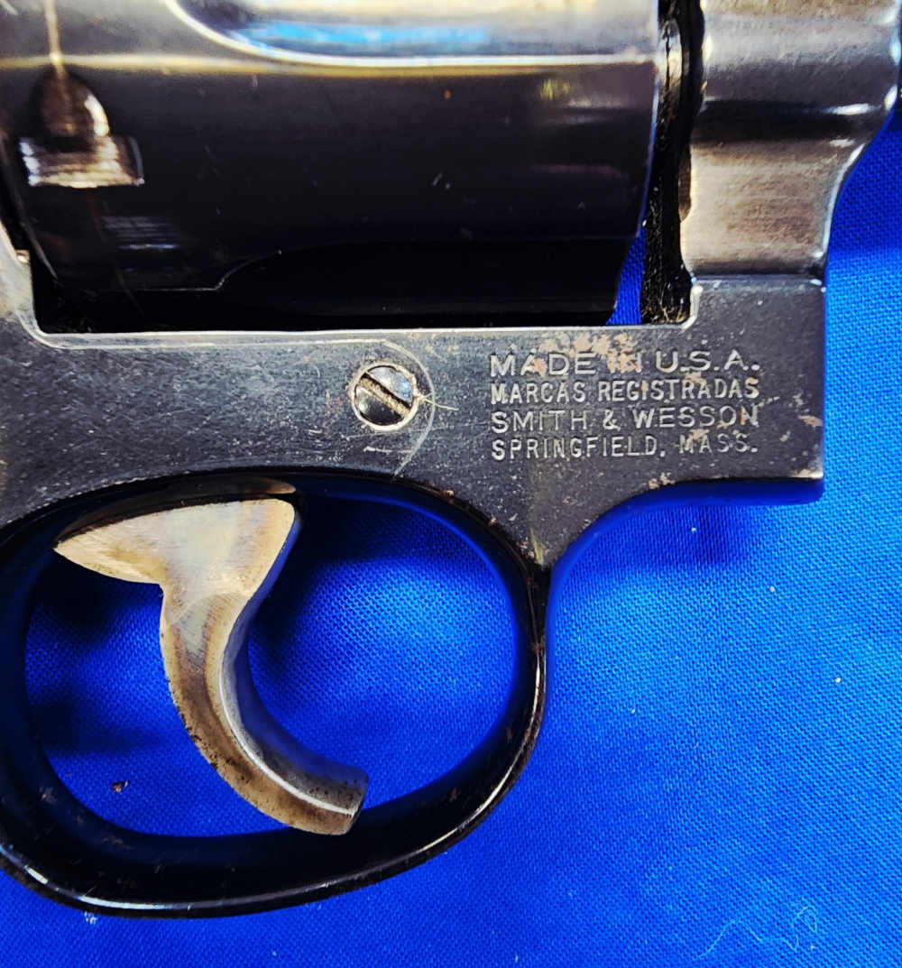 EARLY-1980s SMITH & WESSON MODEL 10-7 .38 SPL 2", CUSTOM PACHMAYR GRIPS-img-4